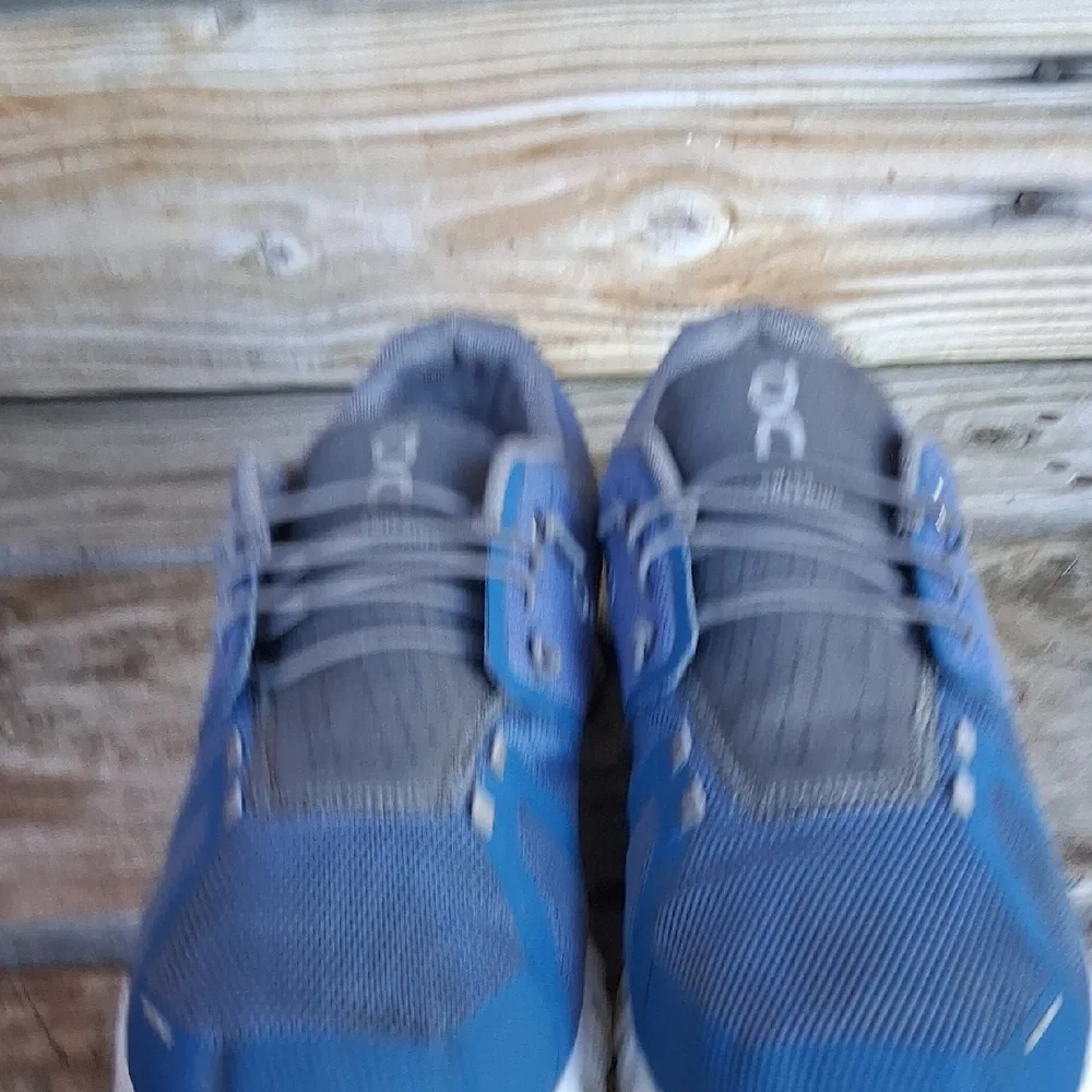 On Running Men's Blue and Gray Athletic Shoes - Picture 6 of 15